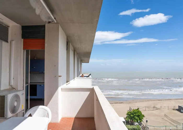 Perseo Seaview ليدو أدريانو